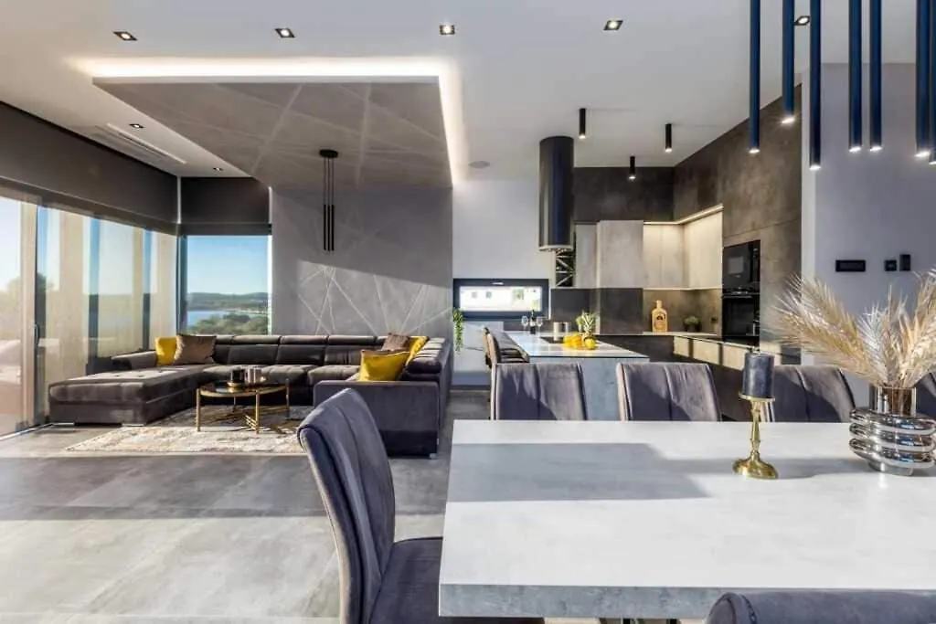 Vacay Villa Vie With Home Cinema And Spa Medulin
