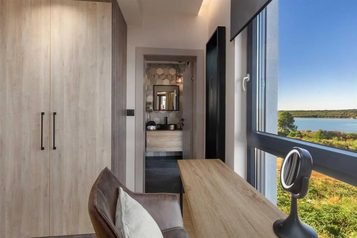 Vacay Villa Vie With Home Cinema And Spa Medulin