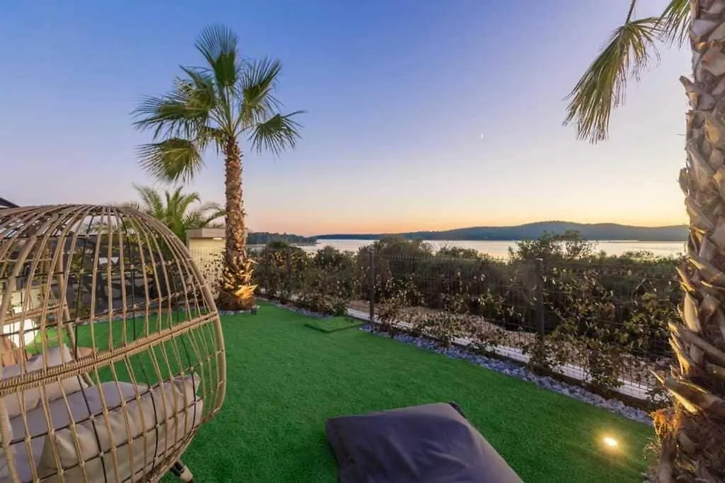 Vacay Villa Vie With Home Cinema And Spa Medulin Croatia
